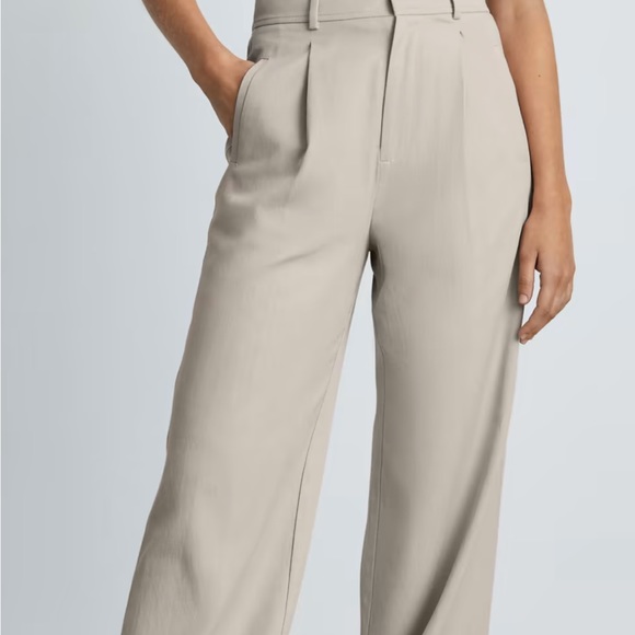 Everlane high waist wide leg beige pant - Picture 2 of 11